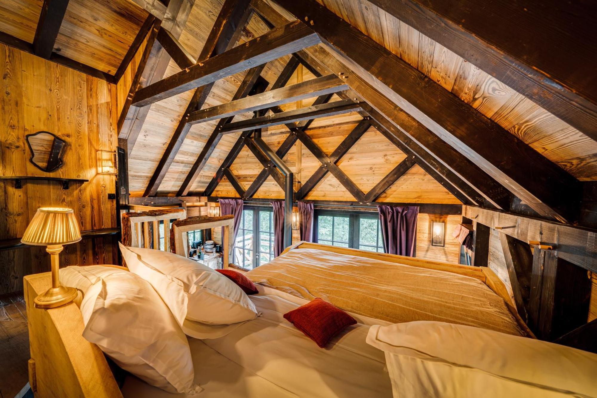 Les Cabanes De Rensiwez Mabompre 外观 照片