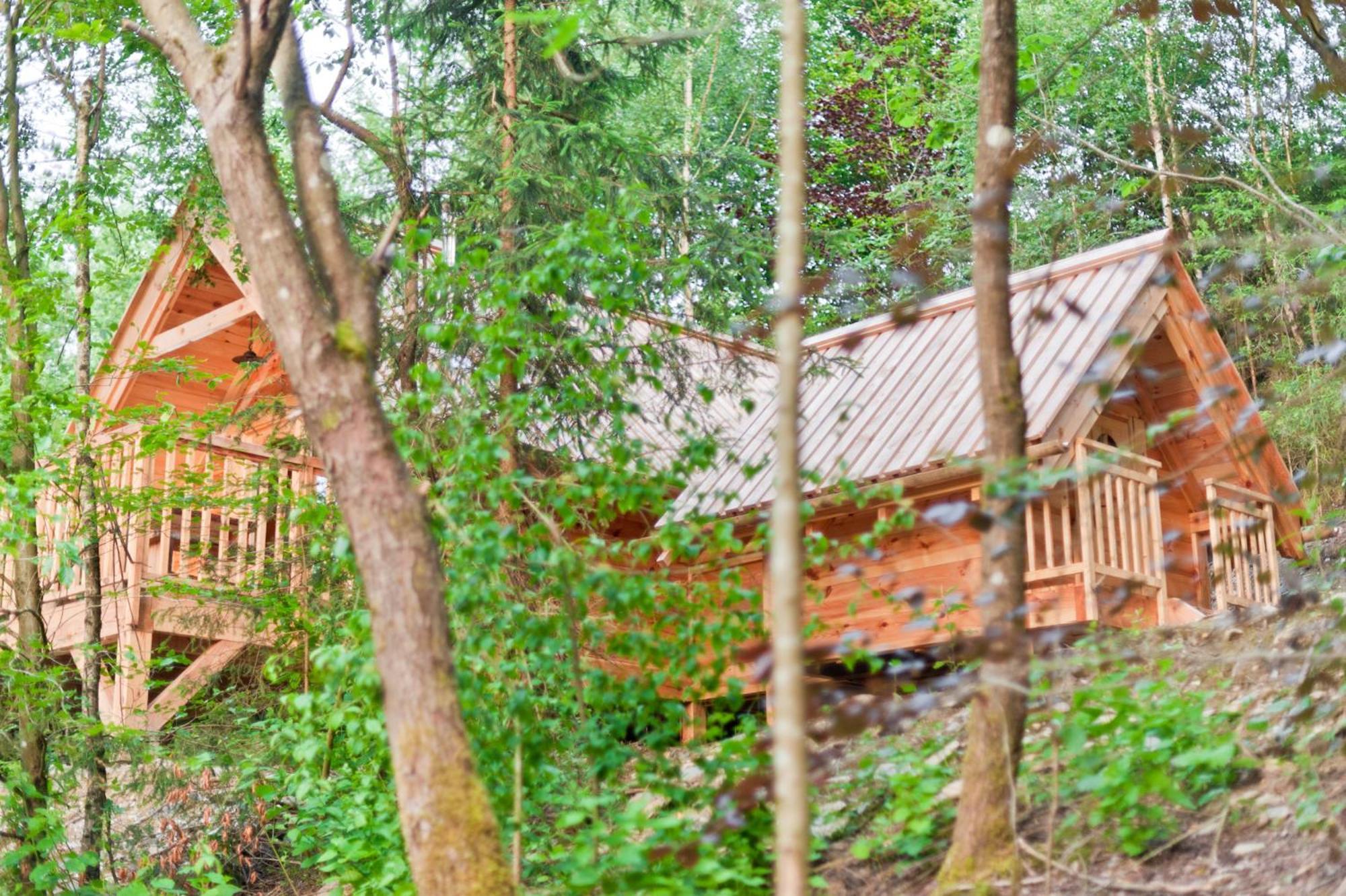 Les Cabanes De Rensiwez Mabompre 外观 照片